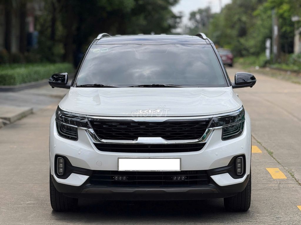Kia Seltos Premium 1.4 AT 2023 - 33000 km. Mua bán Ô tô tại Thành phố Thuận An Bình Dương được đăng bởi trần thị khánh huyền  hình 1