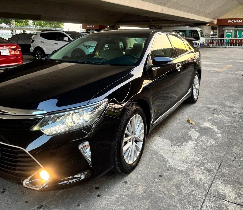 Toyota Camry .20E 2019 đen cọp. Mua bán Ô tô tại Quận Gò Vấp Tp Hồ Chí Minh được đăng bởi Quang hình 10