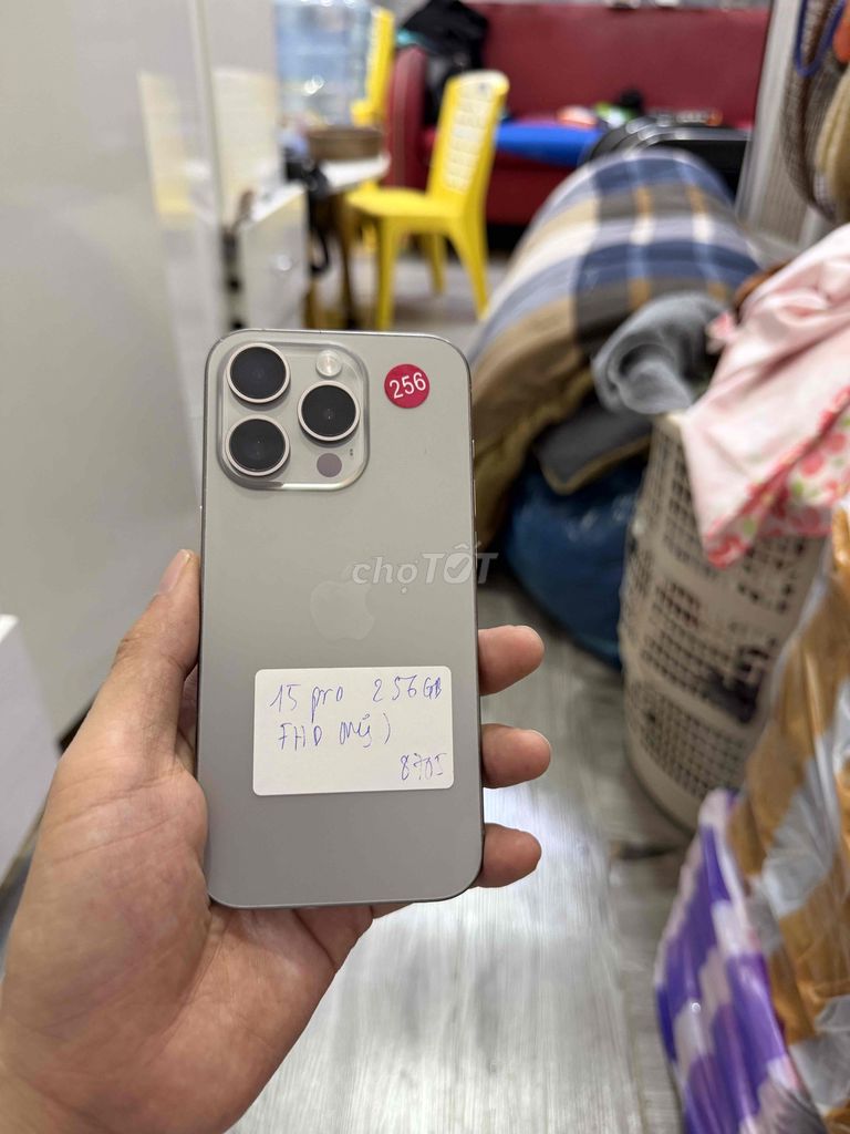 iPhone 15 Pro 256GB Xám QT đẹp. Mua bán Điện thoại tại Quận Hải Châu Đà Nẵng được đăng bởi Hoàng Táo 273 Nguyễn Hoàng Đà Nẵng hình 1