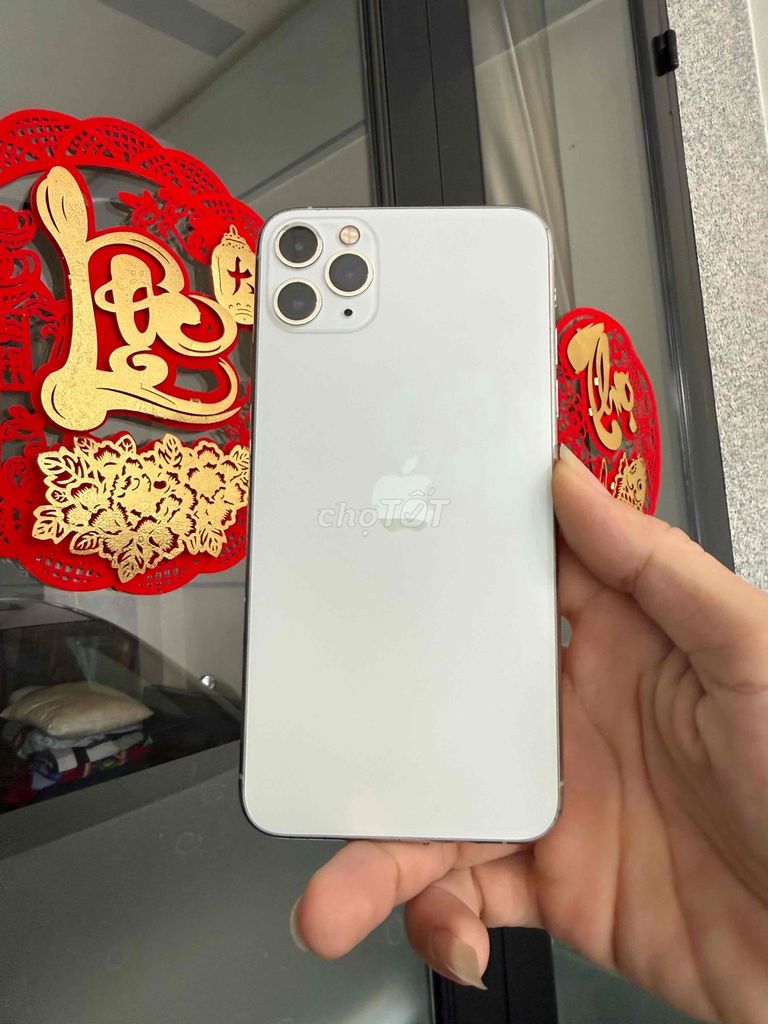 Apple iPhone 11 Pro Max 64GB Bạc. Mua bán Điện thoại tại Quận Ninh Kiều Cần Thơ được đăng bởi Điện Thoại Cỏ Cần Thơ  hình 1