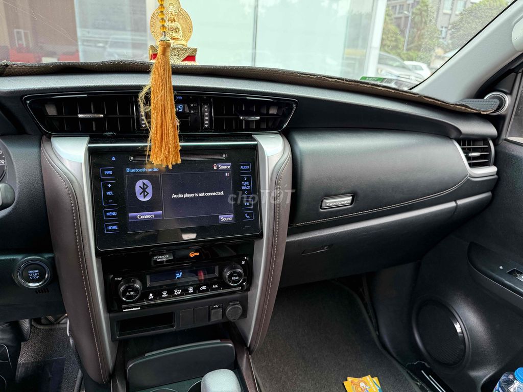 Toyota Fortuner 2019 - Máy Xăng - 1 Cầu - Tại Hãng. Mua bán Ô tô tại Quận Bình Thạnh Tp Hồ Chí Minh được đăng bởi Công Sang hình 13