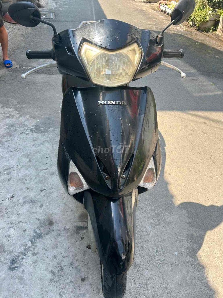 Honda Lead fi..máu siêu êm ngon..cavet đầy đủ. Mua bán Xe máy tại Quận Bình Tân Tp Hồ Chí Minh được đăng bởi Duy Linh  hình 1