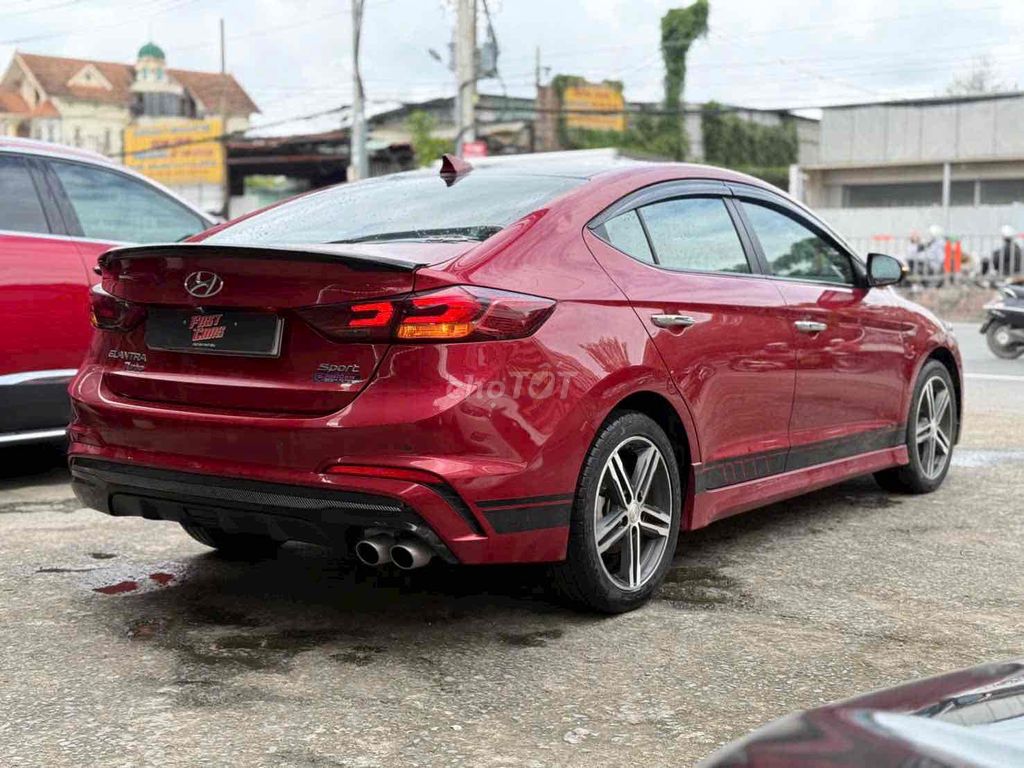 Hyundai Elantra 2019 Sport 1.6 AT - 660000 km. Mua bán Ô tô tại Thành phố Thủ Đức Tp Hồ Chí Minh được đăng bởi Thy Ôtô Cũ Miền Nam hình 4