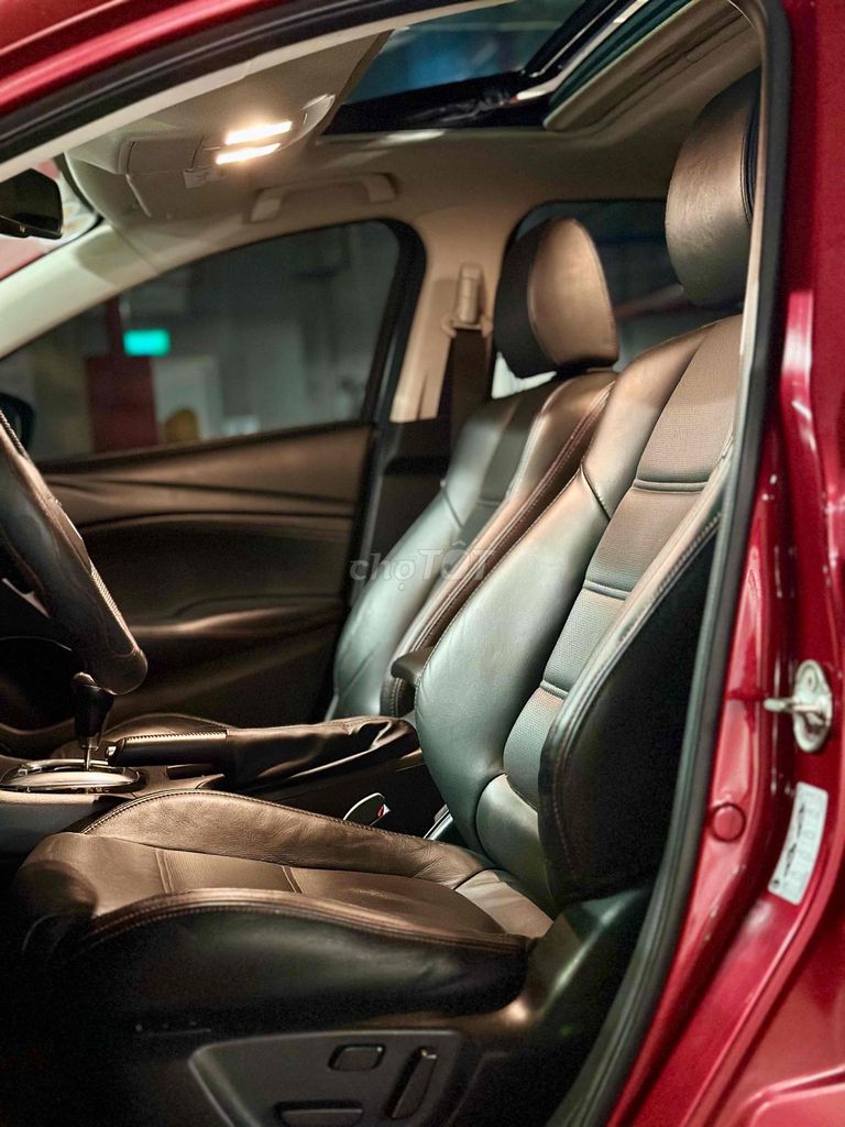 Mazda 6 2016 2.0 AT - 89526 km. Mua bán Ô tô tại Thành phố Huế Thừa Thiên Huế được đăng bởi room room hình 6