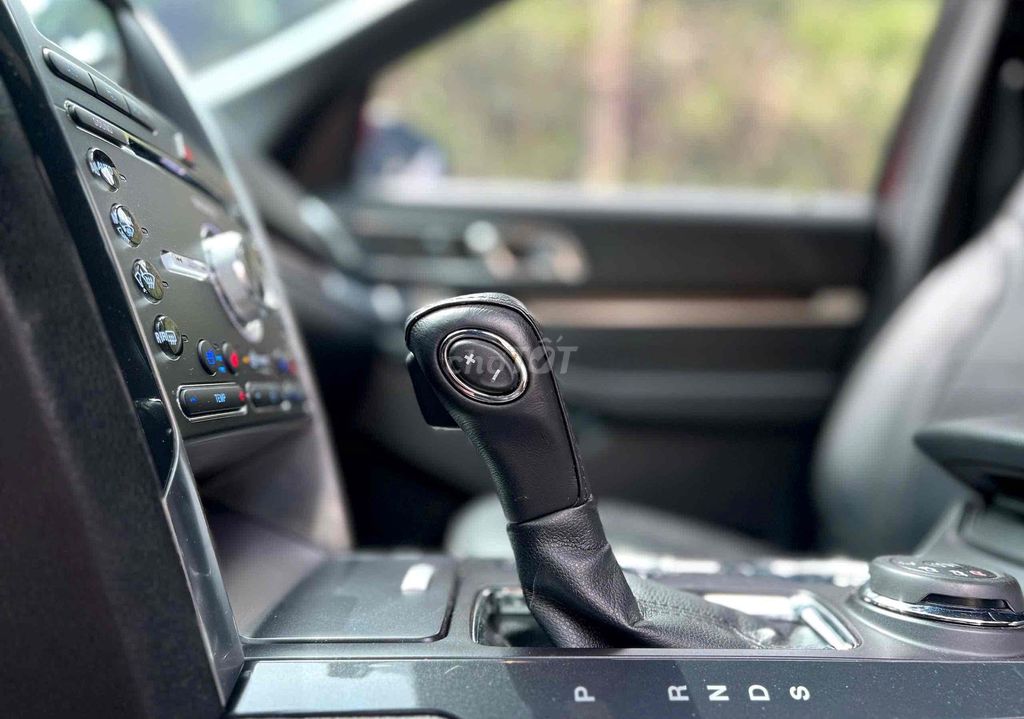 Ford Explorer 2018 2.3L Ecoboost - 70000 km. Mua bán Ô tô tại Quận Gò Vấp Tp Hồ Chí Minh được đăng bởi DHauto ford hình 6