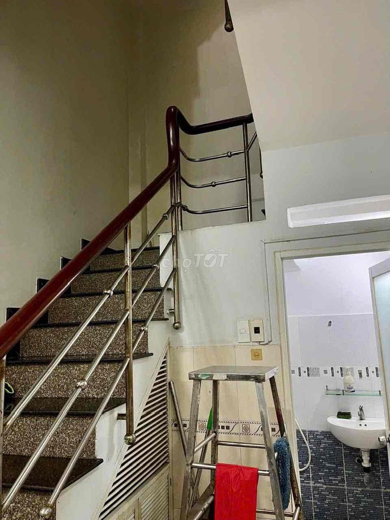 Bán nhà Thái Phiên q11 trệt 2 lầu sân thượng BTCT 5,75* 10 m giá 6 tỷ8 Đường Thái Phiên, Phường 2, Quận 11, Tp Hồ Chí Minh Quận 11 Tp Hồ Chí Minh