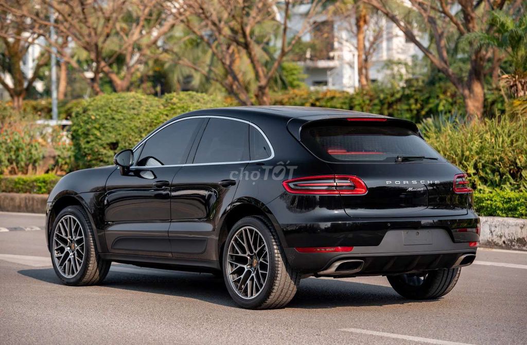 Porsche Macan 2017 2.0 AT - 68000 km. Mua bán Ô tô tại Quận Đống Đa Hà Nội được đăng bởi Phú Việt hình 2