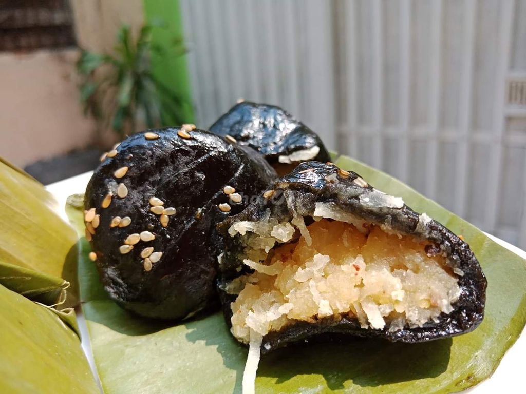 BÁNH ÍT LÁ GAI - ĐẶC SẢN XỨ NẪU. Mua bán Đồ ăn, thực phẩm và các loại khác tại Huyện Phù Cát Bình Định được đăng bởi Hoc vo hình 2