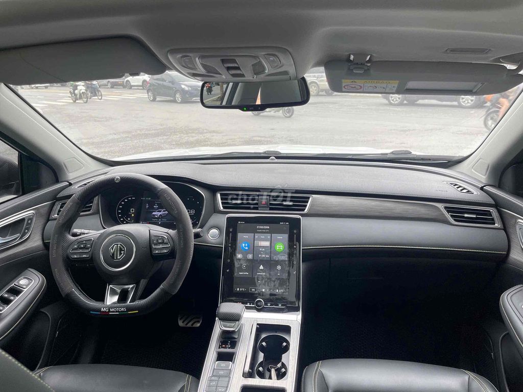 MG RX5 luxury 2024 • SUV gầm cao • Giá cực mềm. Mua bán Ô tô tại Quận Cầu Giấy Hà Nội được đăng bởi Trần Tùng hình 4