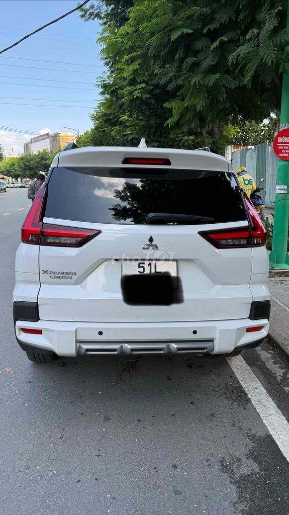 Mitsubishi Xpander Cross 2024 Белый 60 000 км