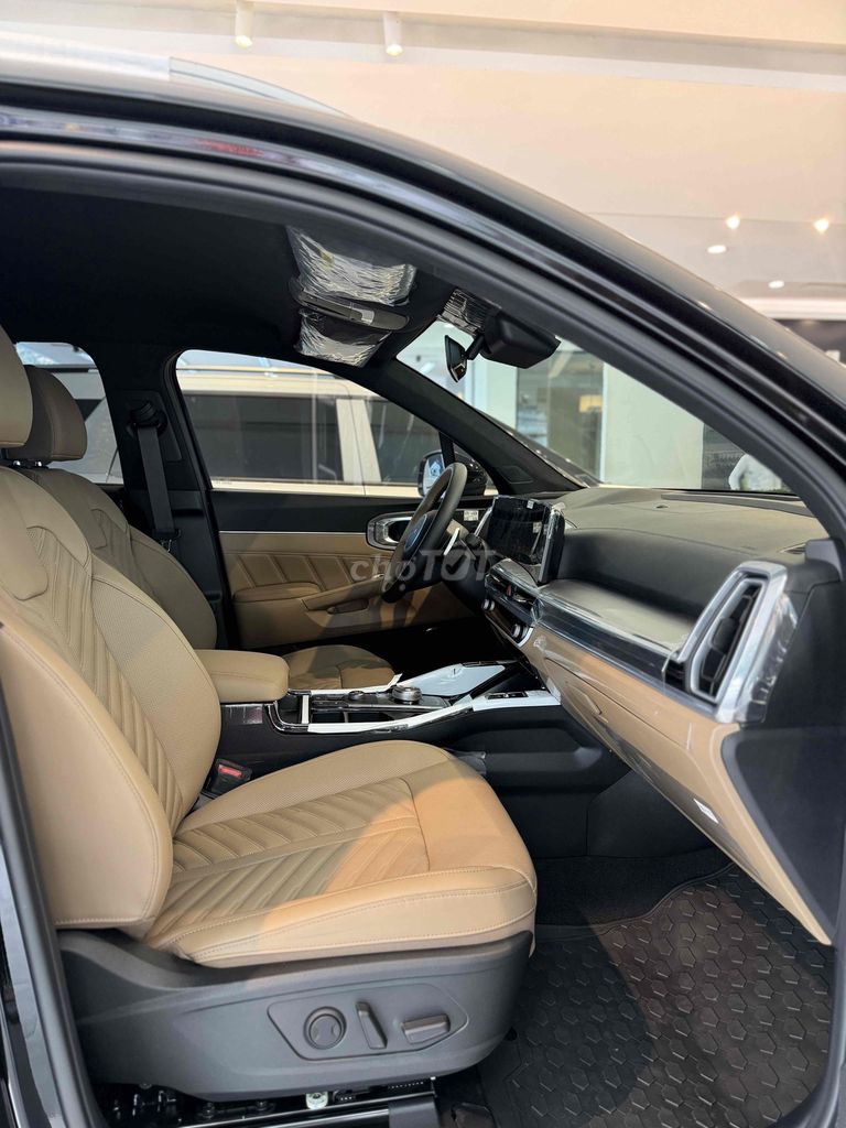 Kia Sorento 2025 sẵn xe giao ưu đãi tiền mặt. Mua bán Ô tô tại Quận Bình Tân Tp Hồ Chí Minh được đăng bởi  MAZDA SÀI GÒN hình 4