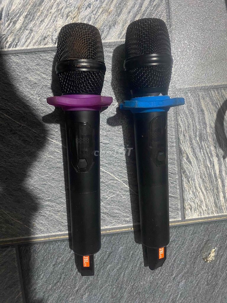 Micro không dây JBL Đen. Mua bán Tivi, Âm thanh tại Huyện Phú Ninh Quảng Nam được đăng bởi A sang hình 1