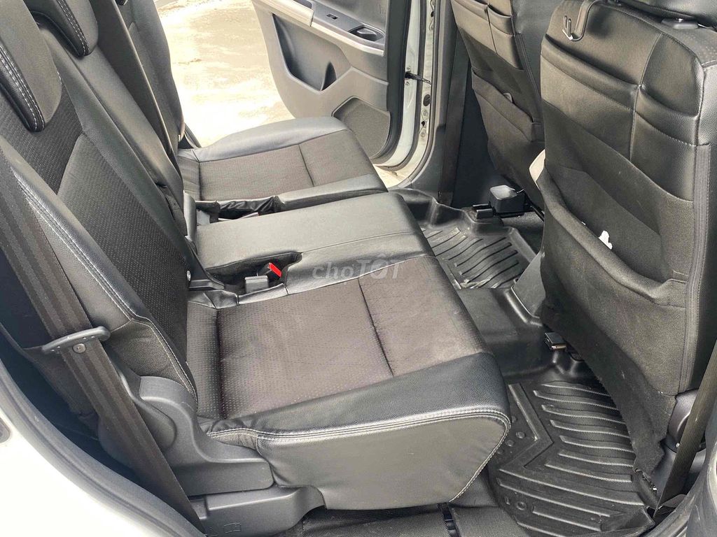 Toyota Veloz Cross 2022 - 520000 km. Mua bán Ô tô tại Huyện Thanh Trì Hà Nội được đăng bởi NHẬT DOANH AUTO  hình 9