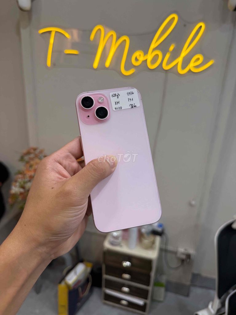 iPhone 15 128GB Hồng Quốc tế bản khay sim. Mua bán Điện thoại tại Quận Thanh Xuân Hà Nội được đăng bởi Ngô Tráng T Mobile hình 1