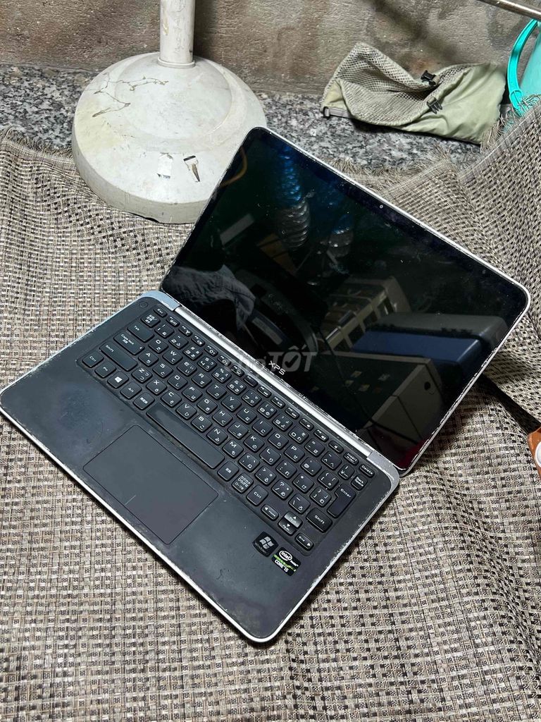 Dell XPS 13-L321X Intel Core i5. Mua bán Laptop tại Quận 12 Tp Hồ Chí Minh được đăng bởi Ngô Lâm hình 1
