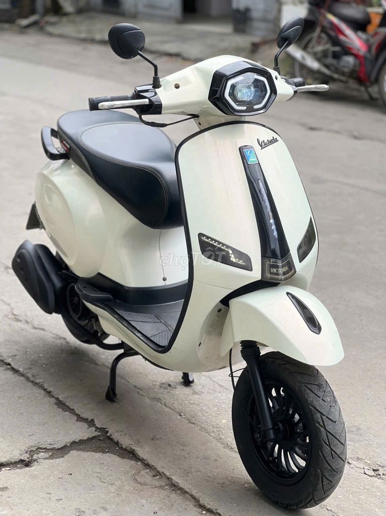 Vespa 50cc, Victoria, không cần bằng, 2023. Mua bán Xe máy tại Quận Nam Từ Liêm Hà Nội được đăng bởi Thảo hình 1