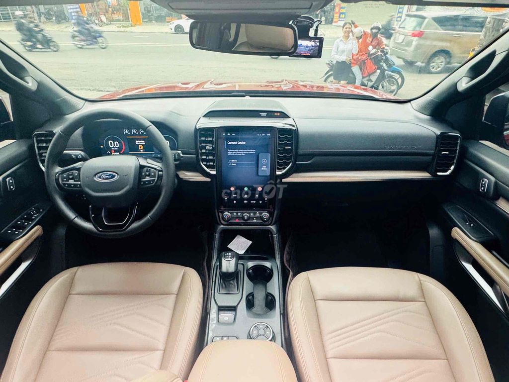Ford Everest Titanium 4x4 2023 Đỏ Cam Siêu Hiếm. Mua bán Ô tô tại Quận Tân Phú Tp Hồ Chí Minh được đăng bởi BẾN THÀNH FORD XE ĐÃ QUA SỬ DỤNG hình 11