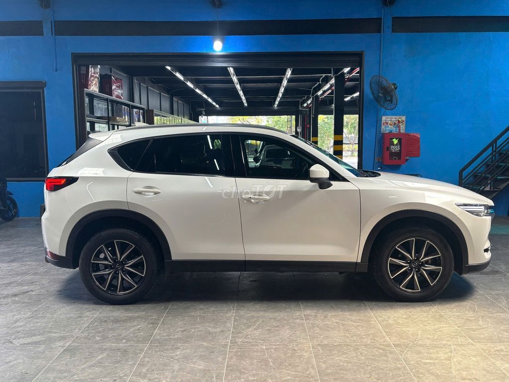 Mazda CX-5 2019 Trắng 29000 km. Mua bán Ô tô tại Huyện Hóc Môn Tp Hồ Chí Minh được đăng bởi Đạt hình 9