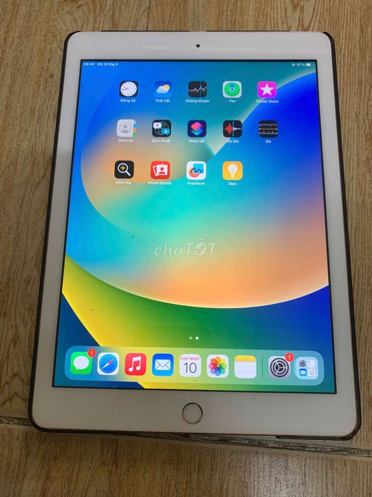 Apple iPad Gen 5 128GB Vàng. Mua bán Máy tính bảng tại Thành phố Rạch Giá Kiên Giang được đăng bởi Danh Thùy Duyên hình 1