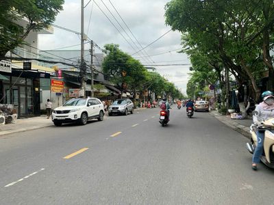 Bán lô đất khủng 410m2 2 mặt tiền Vân Đồn, Sơn Trà, vị trí đẹp gần chợ. Mua bán đất tại Quận Sơn Trà Đà Nẵng được đăng bởi Lê Diện