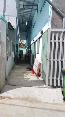 phòng trọ 18m2 phường Phú Hữu q9