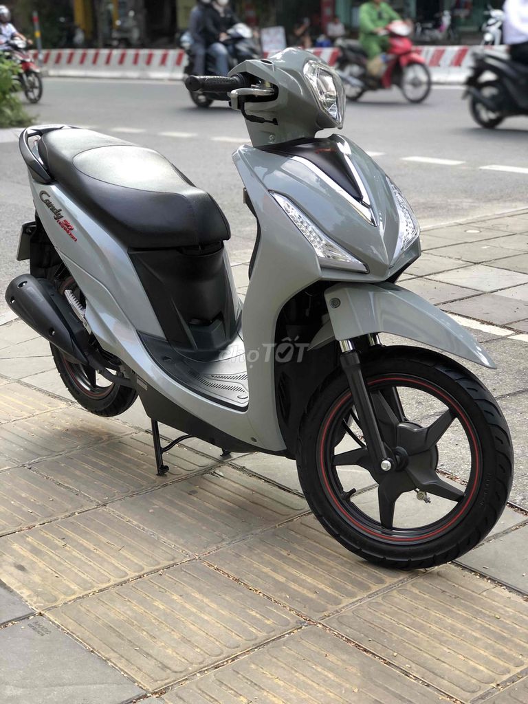 Kymco Candy Hermosa 2024 Серый 8000 км