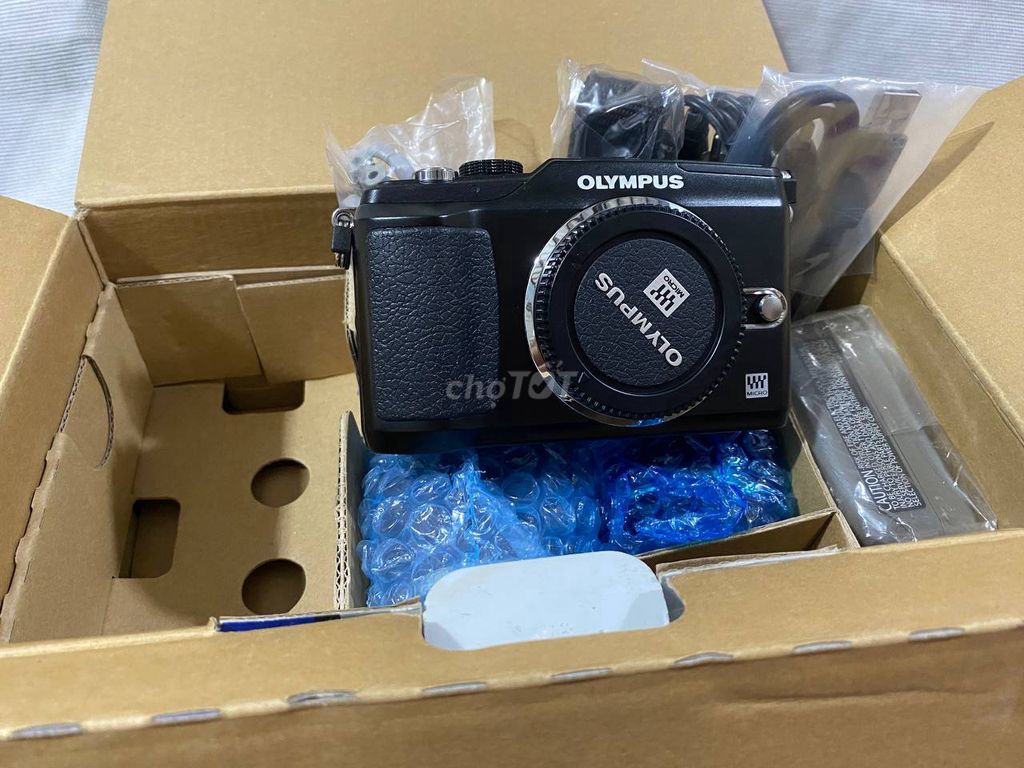 Olympus Epl2 new box kit 40-150mm,14-42mm Nhật rẻ. Mua bán Máy ảnh, Máy quay tại Huyện Trà Ôn Vĩnh Long được đăng bởi maximura hình 1