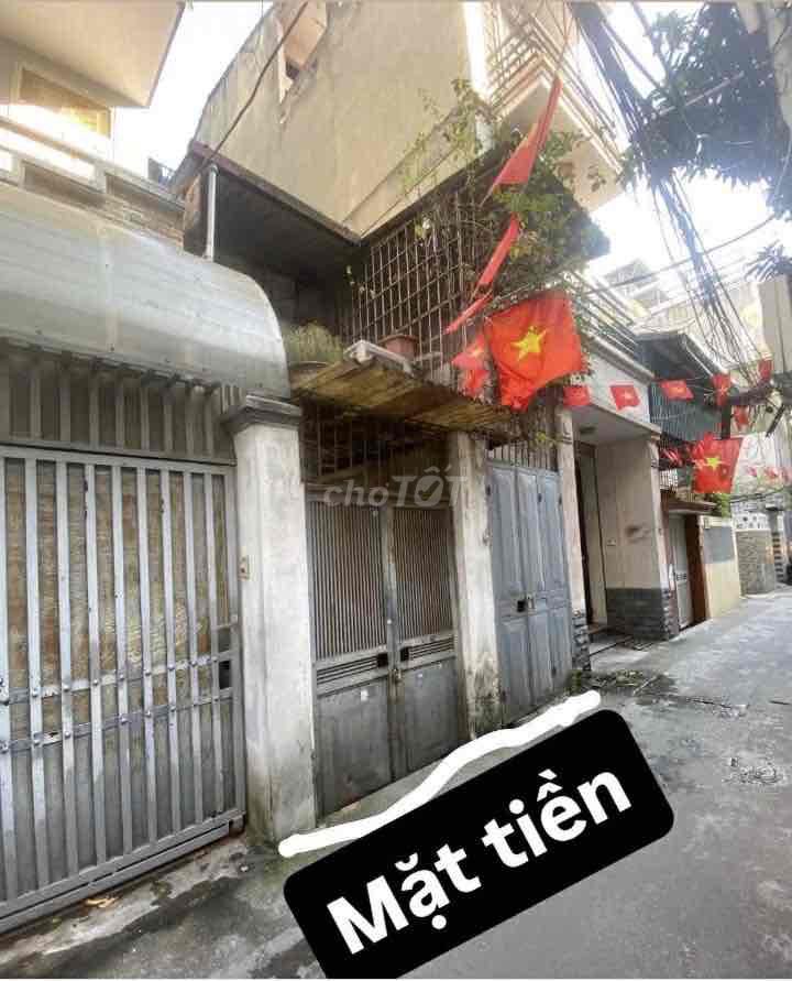bán đất tặng nhà cấp 4 60m