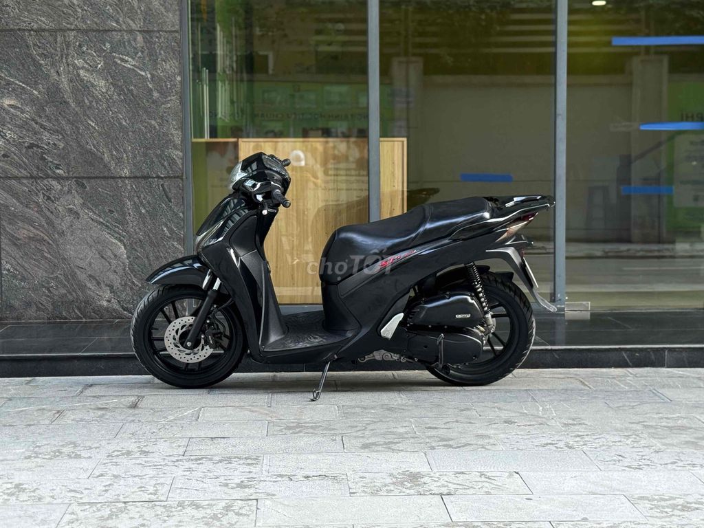 Sh 125i smartkey Đen Sport máy nguyên xe Chất 29E2. Mua bán Xe máy tại Quận Ba Đình Hà Nội được đăng bởi Xe Máy Nam Thi hình 6