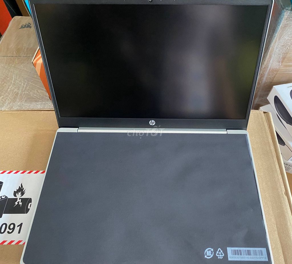 HP Laptop Intel 8GB SSD FHD Mới. Mua bán Laptop tại Huyện Bến Lức Long An được đăng bởi Diệu Hiền hình 1