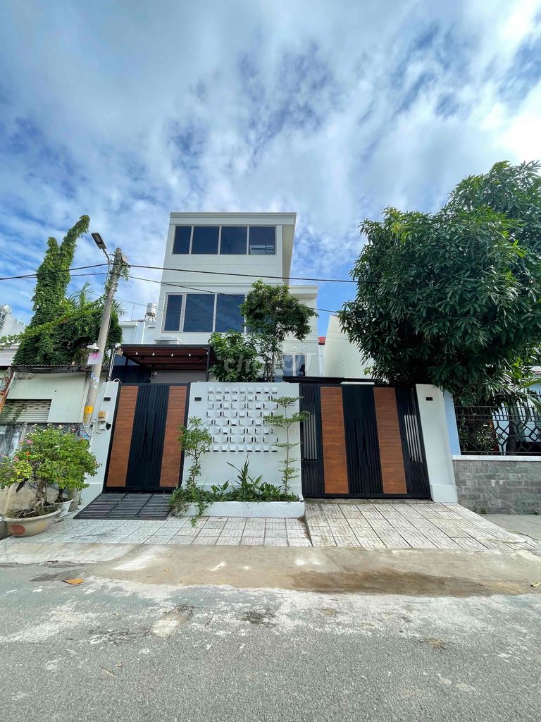 NHÀ PHỐ KHU DÂN CƯ CAO CẤP VĂN MINH - ĐƯỜNG RỘNG 12M NGUYỄN VĂN QUỲ