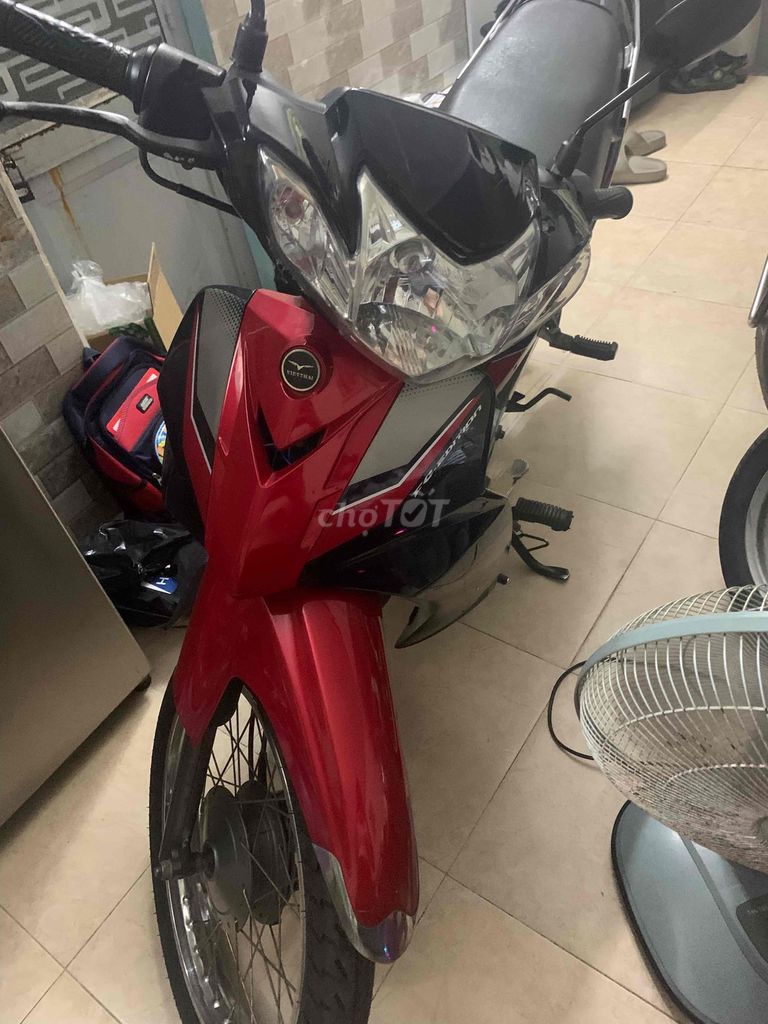 Xe sirius 50cc còn êm ru xe học sinh đi