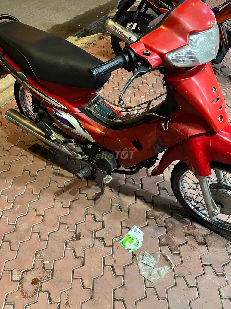 xe đi cà hoat nhậu nhệt bắt bỏ,giây tờ dầy đủ. Mua bán Xe máy tại Huyện Bình Chánh Tp Hồ Chí Minh được đăng bởi thanh hình 2