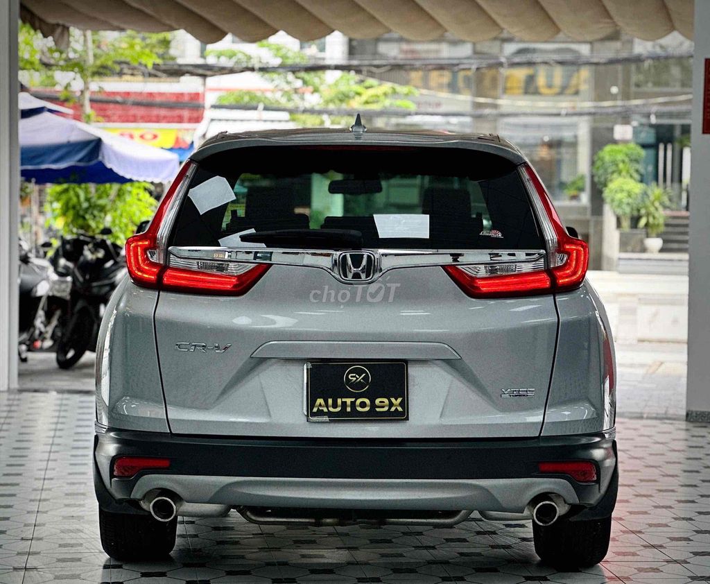 Honda CR-V L 2019 Серебристый б/у 29000 км