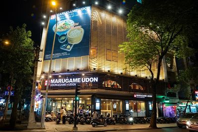 CHO THUÊ GÓC LÝ TỰ TRỌNG SÀN TRỐNG 400M²