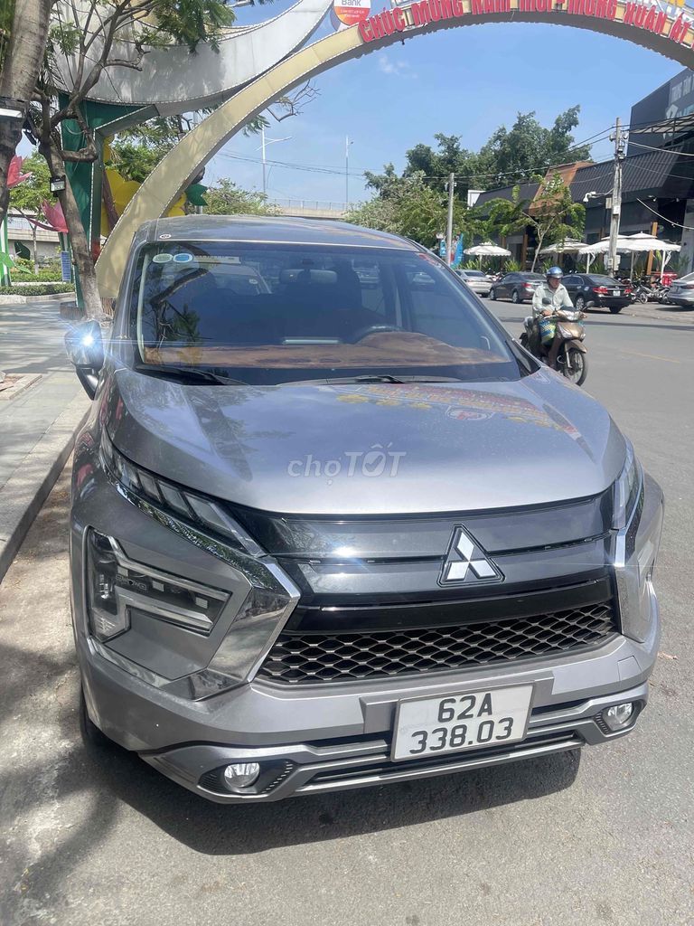 Mitsubishi Xpander 2022 AT Premium