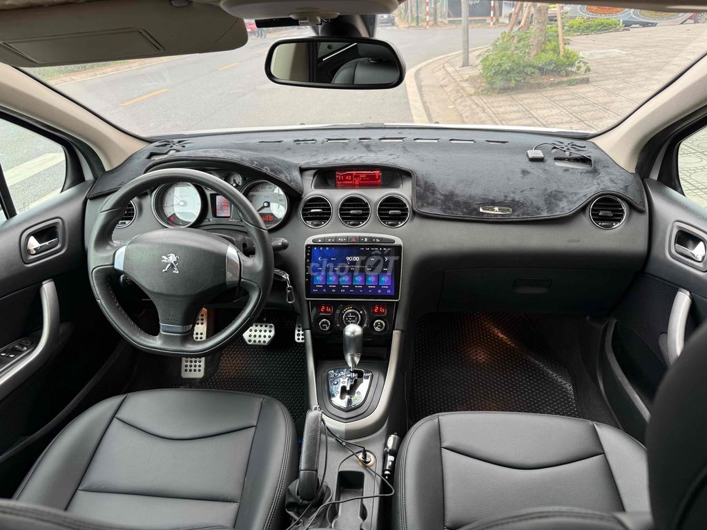 Peugeot 408 2016 Premium 2.0 AT - 43000 km. Mua bán Ô tô tại Quận Long Biên Hà Nội được đăng bởi Duongngo hình 13