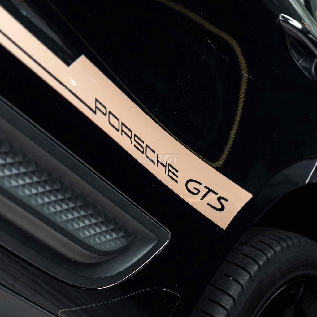 Porsche Macan FL model 2022 - Full Ppf Đen - Đỏ. Mua bán Ô tô tại Quận 7 Tp Hồ Chí Minh được đăng bởi Thái LA Auto hình 6