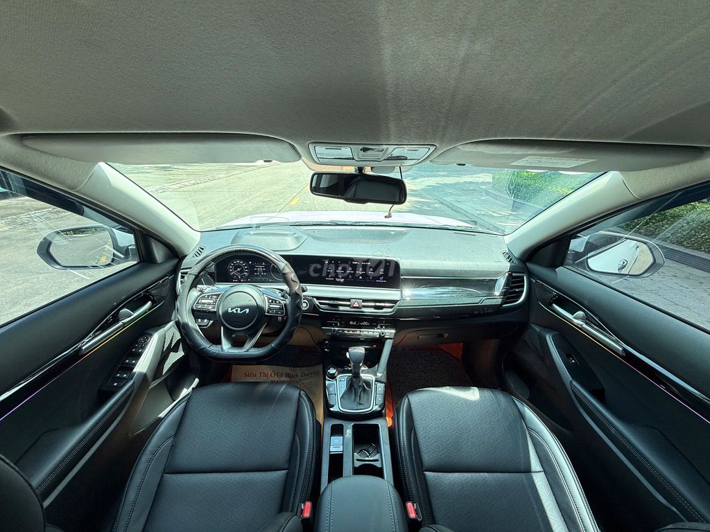 Kia Seltos 1.5 Premium 2024 Form mới-6000km. Mua bán Ô tô tại Thành phố Dĩ An Bình Dương được đăng bởi Siêu Thị Ô Tô Bình Dương  hình 14
