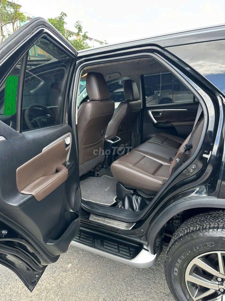 Chính chủ bán fortuner 2018 AT 2.8V 4X4 - 97000 km. Mua bán Ô tô tại Quận Bình Tân Tp Hồ Chí Minh được đăng bởi Mr thành hình 4