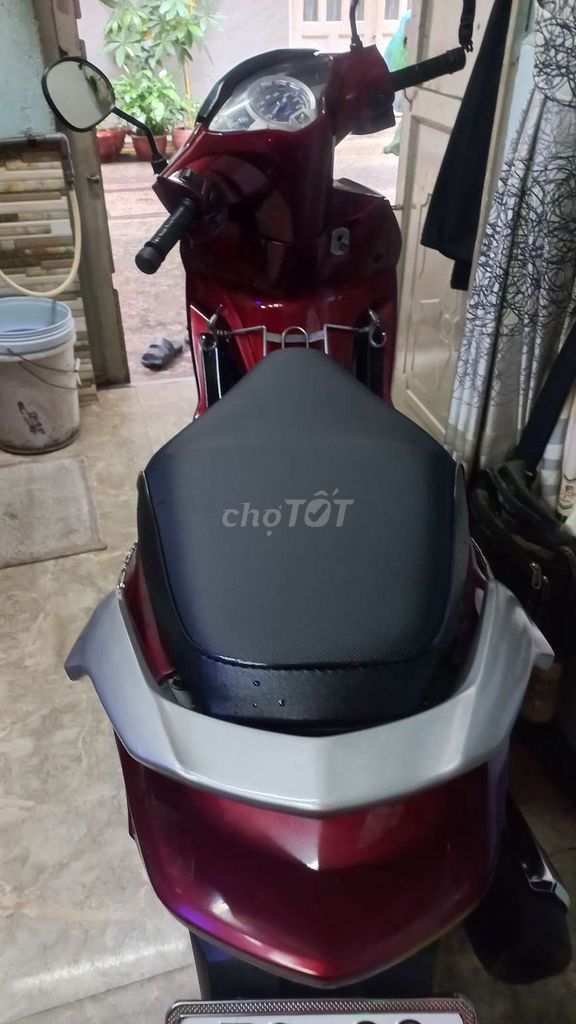 FUTURE FI 2018 BS.SÀI GÒN MÀU ĐỎ ĐÔ. Mua bán Xe máy tại Quận 3 Tp Hồ Chí Minh được đăng bởi minh hình 3