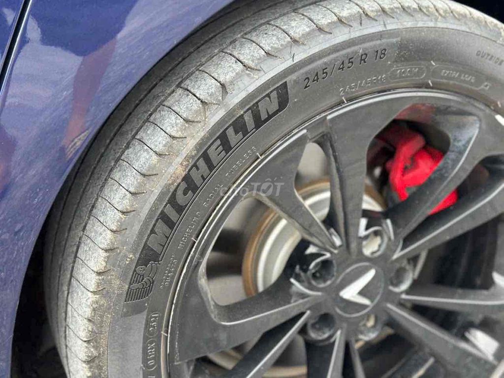 VinFast Lux A2.0 2021 2.0 AT - 56064 km. Mua bán Ô tô tại Quận 12 Tp Hồ Chí Minh được đăng bởi Le Thanh Tùng hình 9