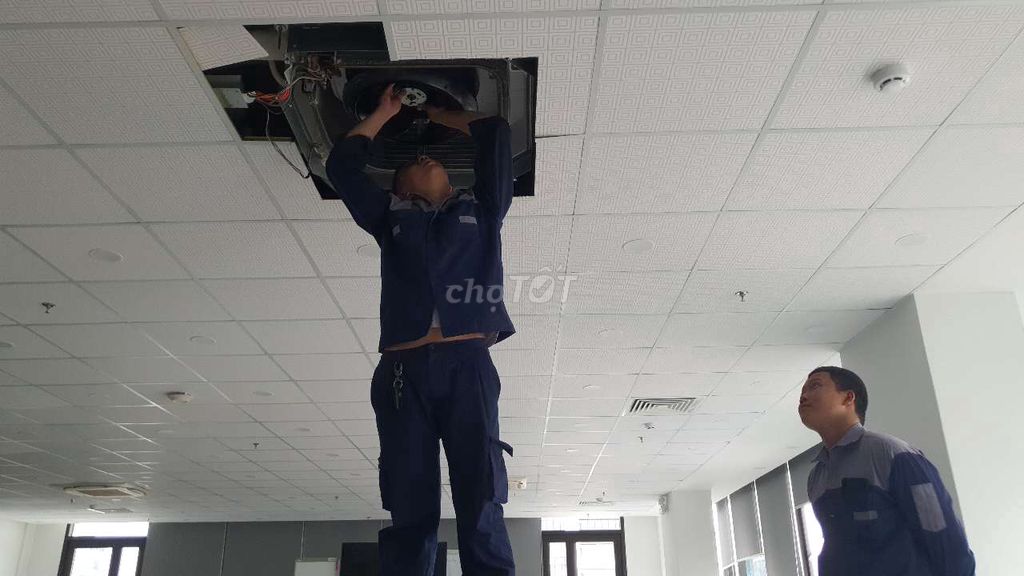 Tuyển thợ phụ điện nước điện lạnh. Việc làm tại Quận Thanh Khê Đà Nẵng được đăng bởi công ty TNHH MTV PHƯƠNG VY THÀNH CÔNG hình 3