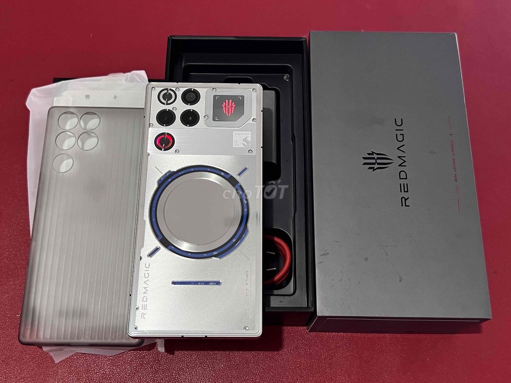 REDMAGIC 11 PRO 16GB/512GB Bạc Like New. Mua bán Điện thoại tại Thị xã Bến Cát Bình Dương được đăng bởi GamingPhone Bến Cát hình 1