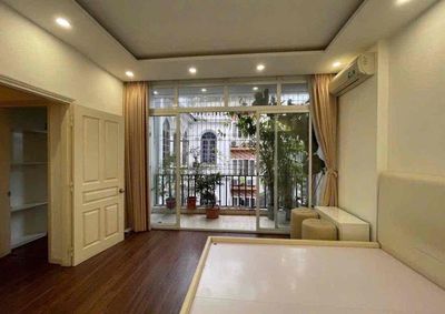 Townhouse 50 m² · 4 bed · Phố Ô Chợ Dừa