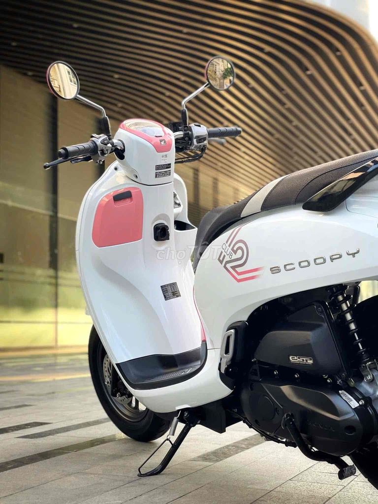 Honda Scoopy 110 2022 Trắng hồng 6800km. Mua bán Xe máy tại Quận Cầu Giấy Hà Nội được đăng bởi Tuấn Việt Motor hình 4