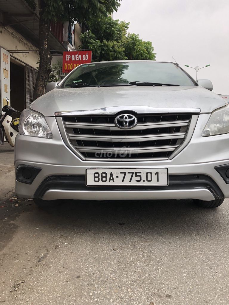 Toyota Innova E 2014 Bạc 210000 km. Mua bán Ô tô tại Thành phố Phúc Yên Vĩnh Phúc được đăng bởi Trần Văn Tình hình 1