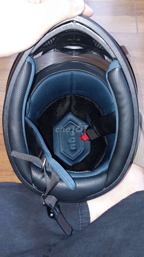 Mũ Fullface AGU Kính tráng gương.. Mua bán Phụ tùng xe tại Quận Cầu Giấy Hà Nội được đăng bởi Phạm Long hình 5