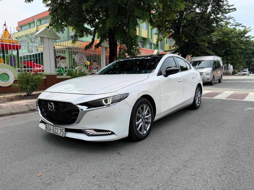 Mazda 3 2020 photo 3