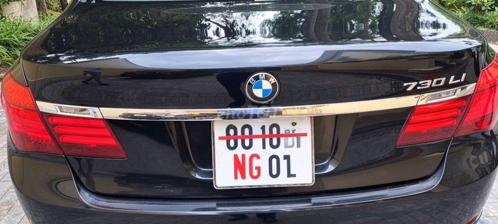 BMW 7 серия 730Li 2013, черный, 71000 км